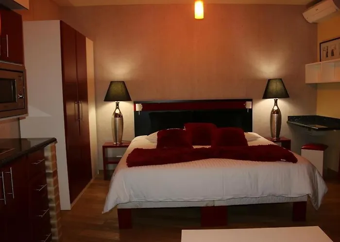 Отель Marinha 3*